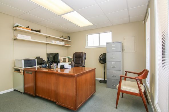 1017 W South St, Alvin, TX 77511